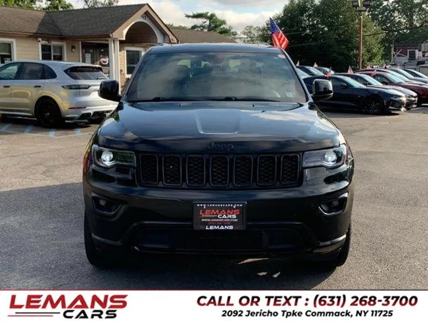 2019 Jeep Grand Cherokee Altitude photo 1