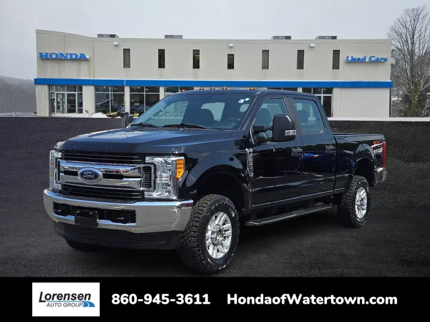 2017 Ford F-250 XL photo 1