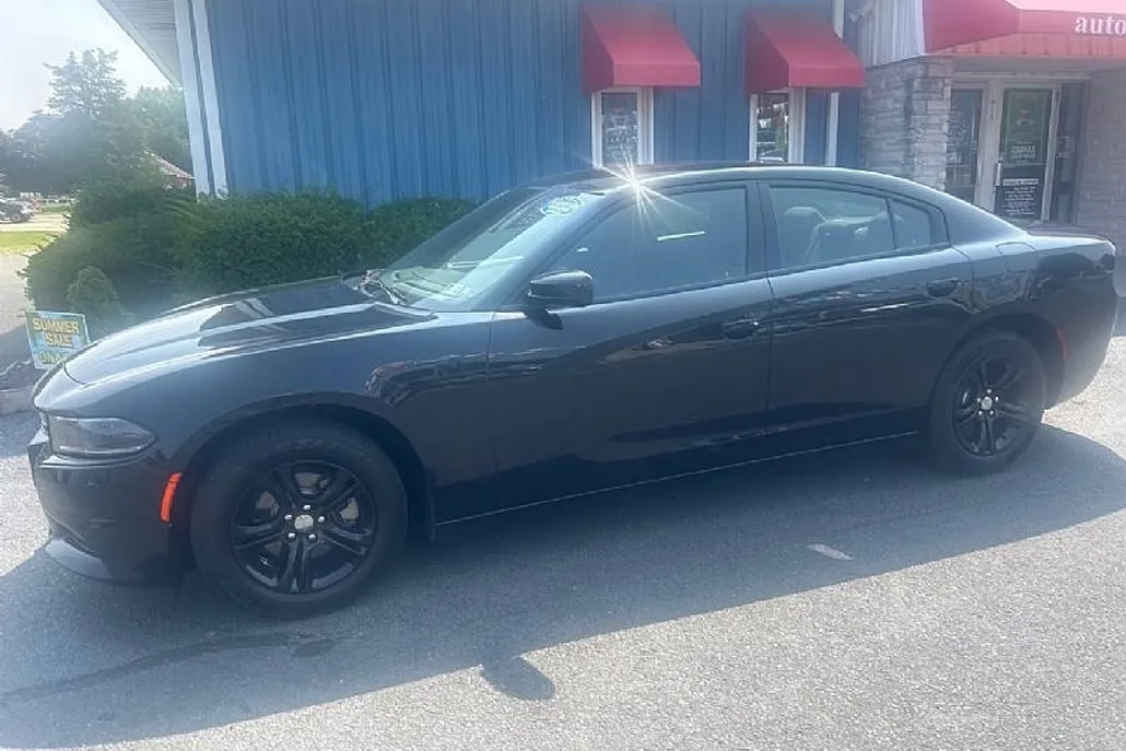 2023 Dodge Charger SXT photo 1