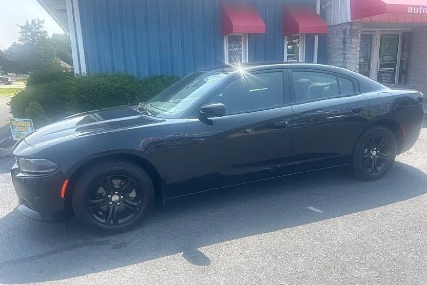 2023 Dodge Charger SXT photo 1