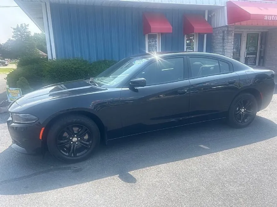2023 Dodge Charger SXT photo 1