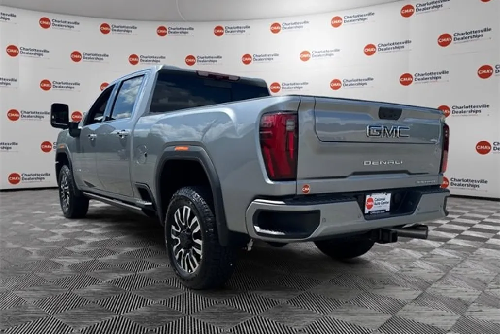 2025 Gmc Sierra 2500 HD Denali Ultimate photo 1