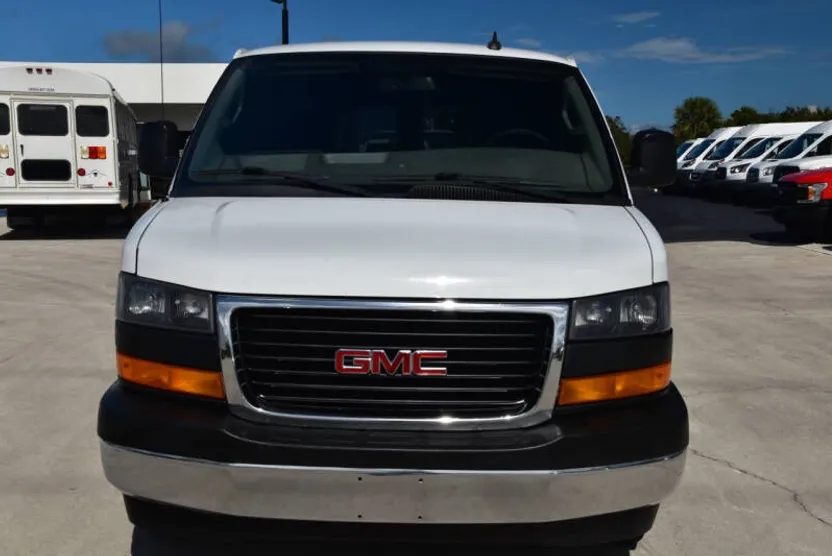 2020 Gmc Savana 2500 Cargo photo 1
