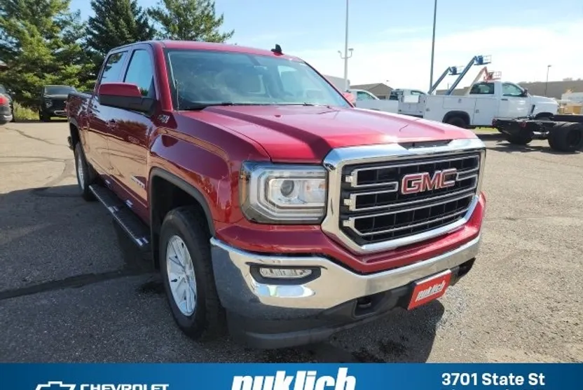 2018 Gmc Sierra 1500 SLE photo 1