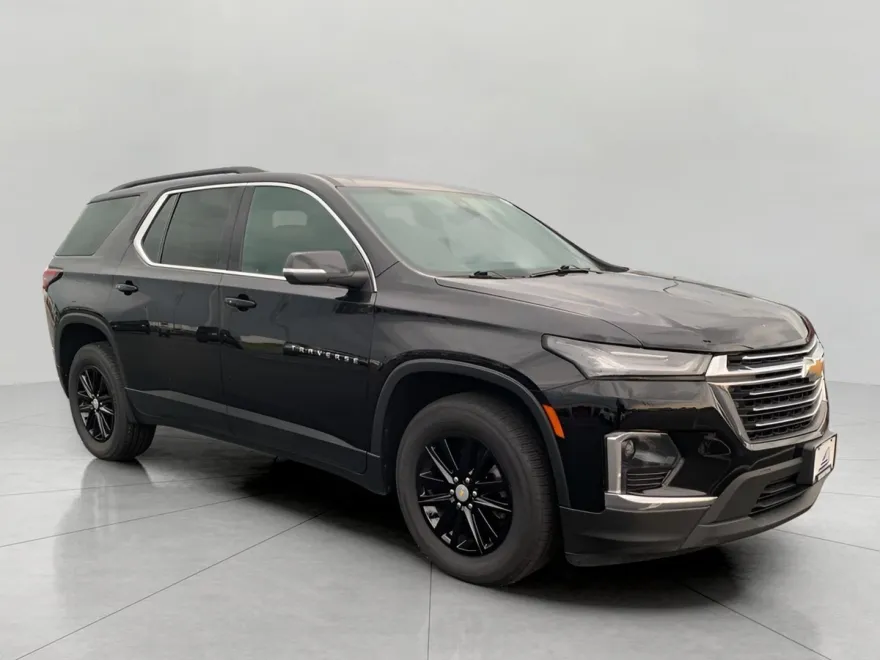 2022 Chevrolet Traverse 1LT photo 1