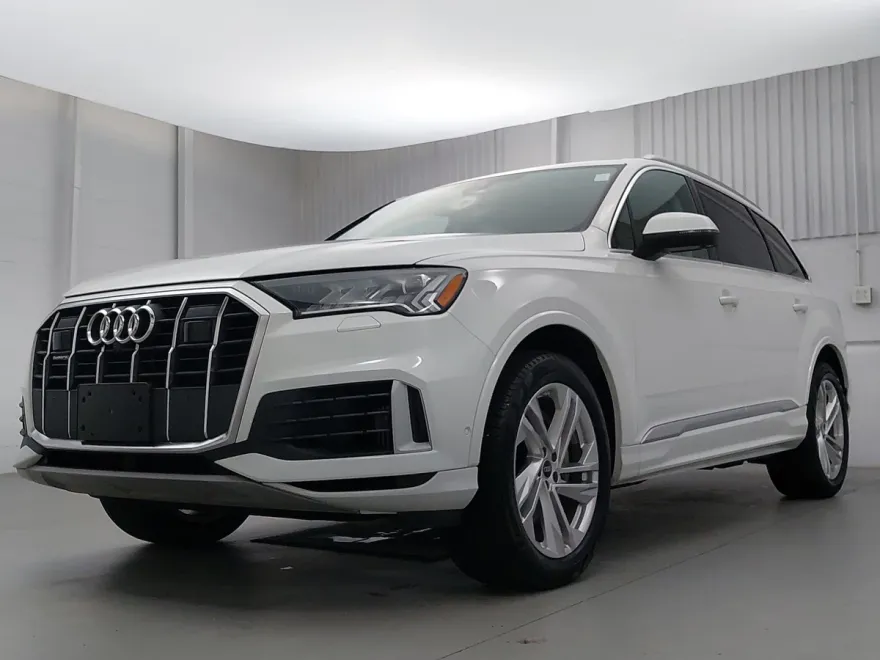 2024 Audi Q7 55 Premium Plus photo 1