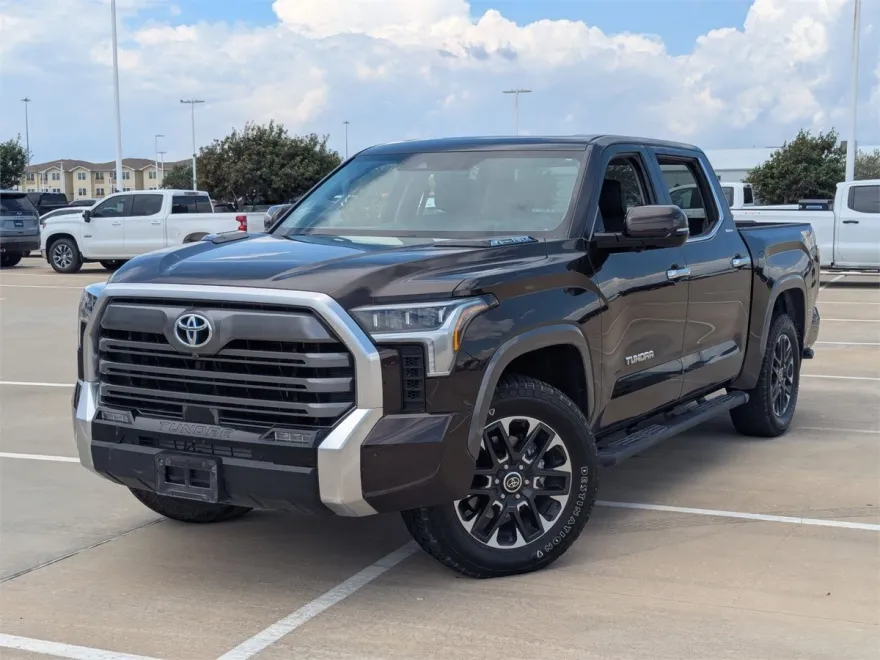 2024 Toyota Tundra Limited photo 1