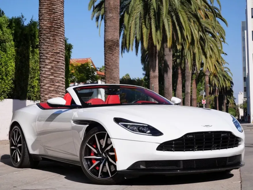 2021 Aston Martin DB11 AM5 photo 1