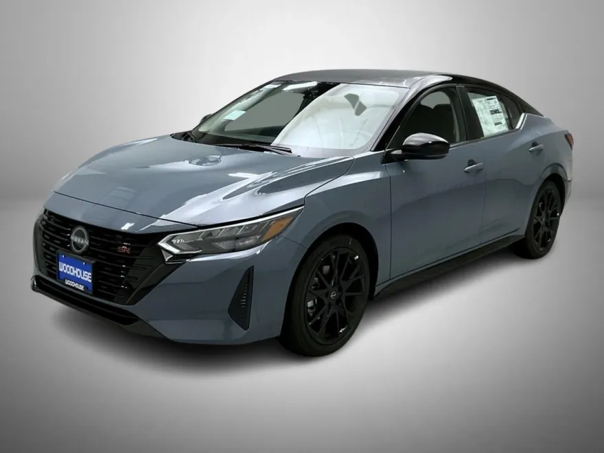2025 Nissan Sentra SR Midnight Edition photo 1