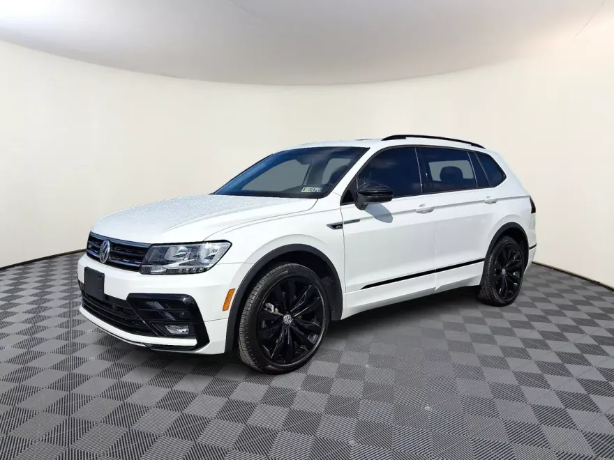 2021 Volkswagen Tiguan SE R-Line Black photo 1