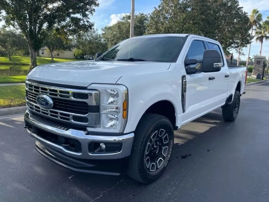 2024 Ford F-250 photo 1