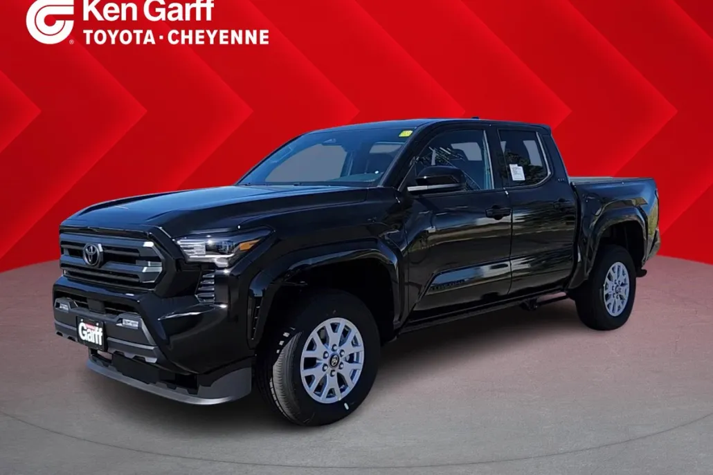 2025 Toyota Tacoma SR5 photo 1