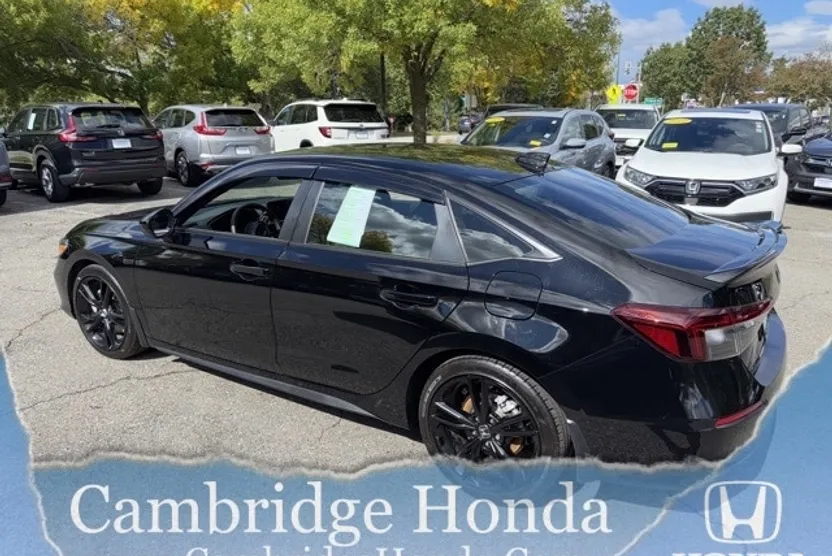 2025 Honda Civic Si photo 1