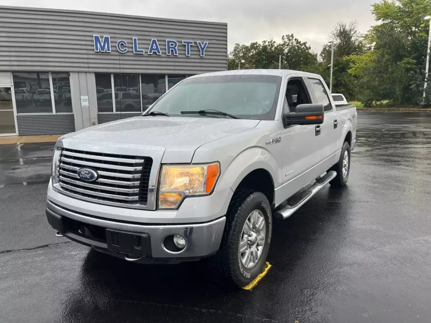 2011 Ford F-150 XLT photo 1
