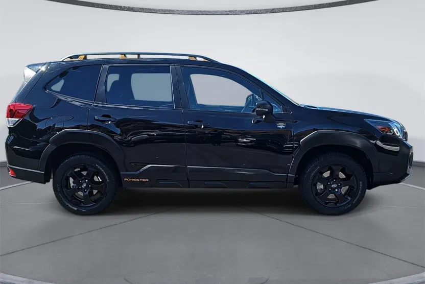 2023 Subaru Forester Wilderness photo 1