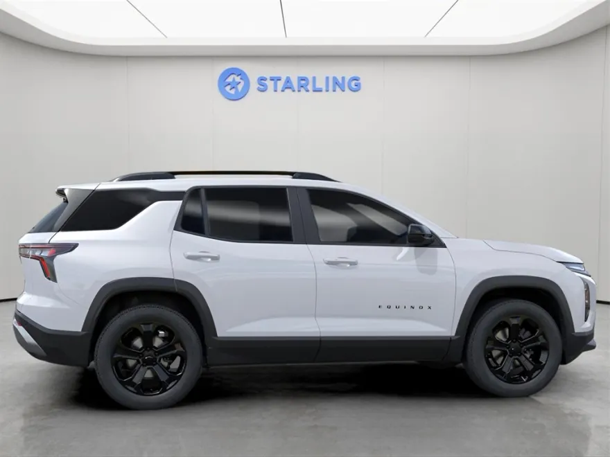 2026 Chevrolet Equinox LT photo 1
