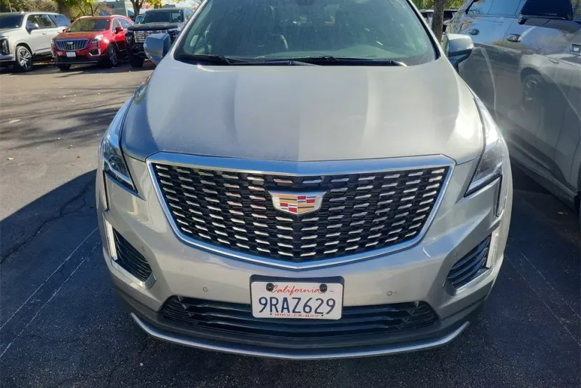 2025 Cadillac XT5 Premium Luxury photo 1