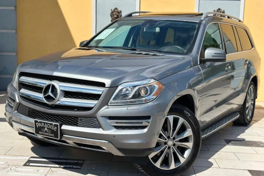 2016 Mercedes Benz GL 350 BlueTEC photo 1