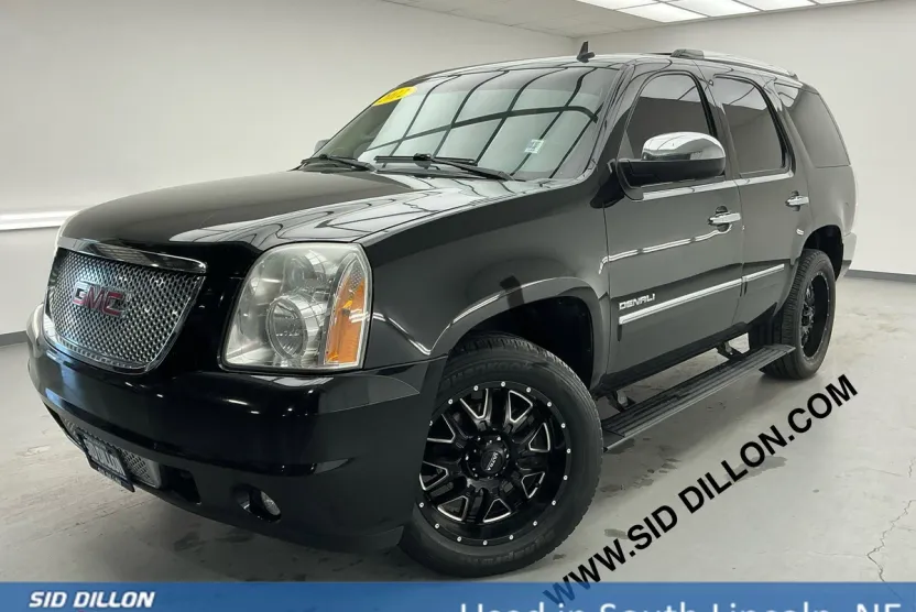 2012 Gmc Yukon Denali photo 1