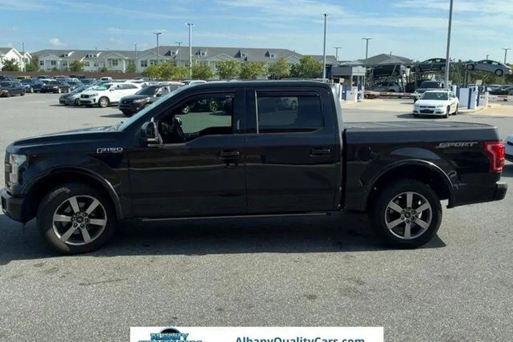 2015 Ford F-150 Lariat photo 1