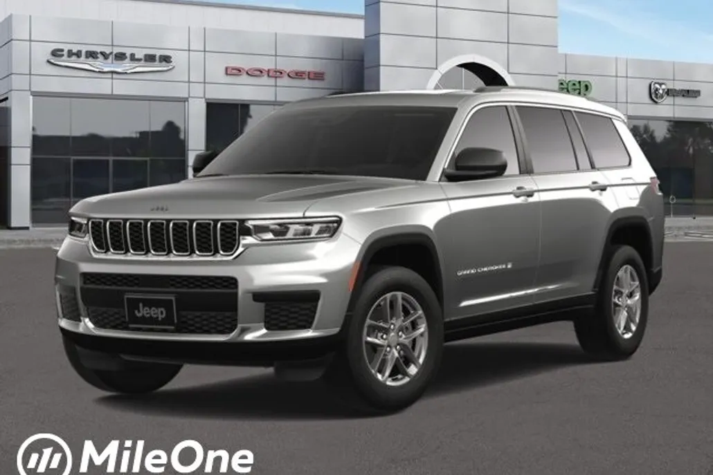 2025 Jeep Grand Cherokee Laredo photo 1