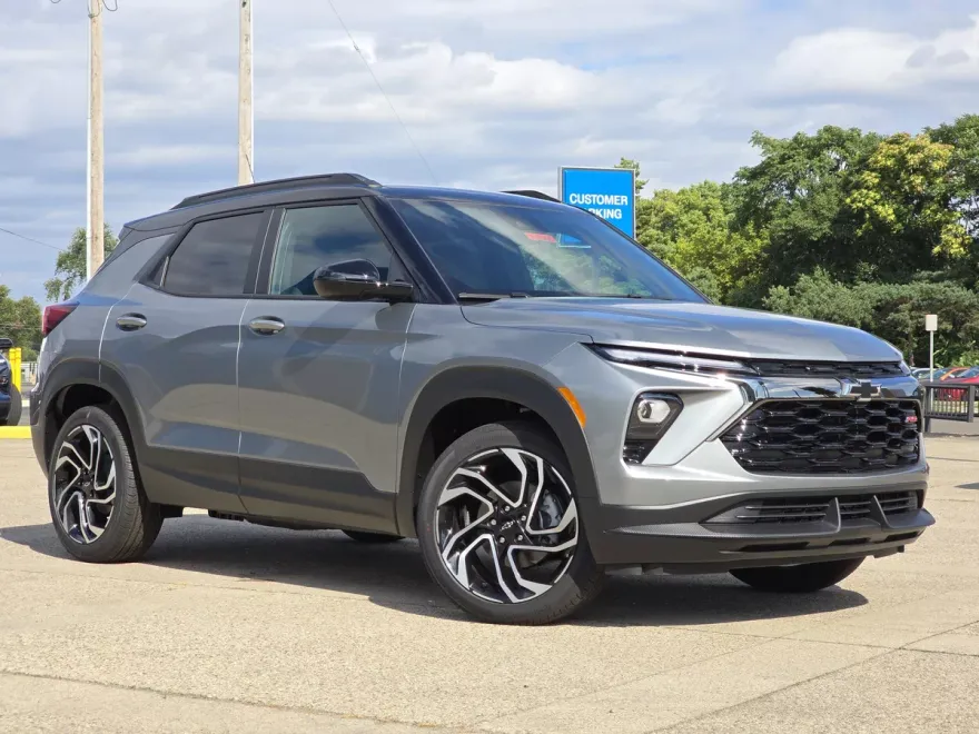 2026 Chevrolet Trailblazer RS photo 1