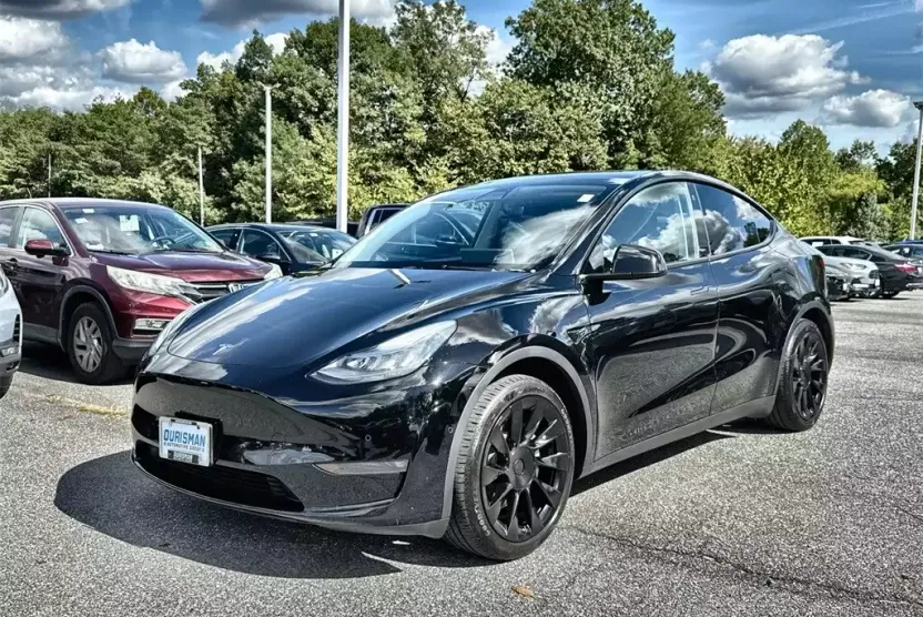 2021 Tesla Model Y Long Range photo 1