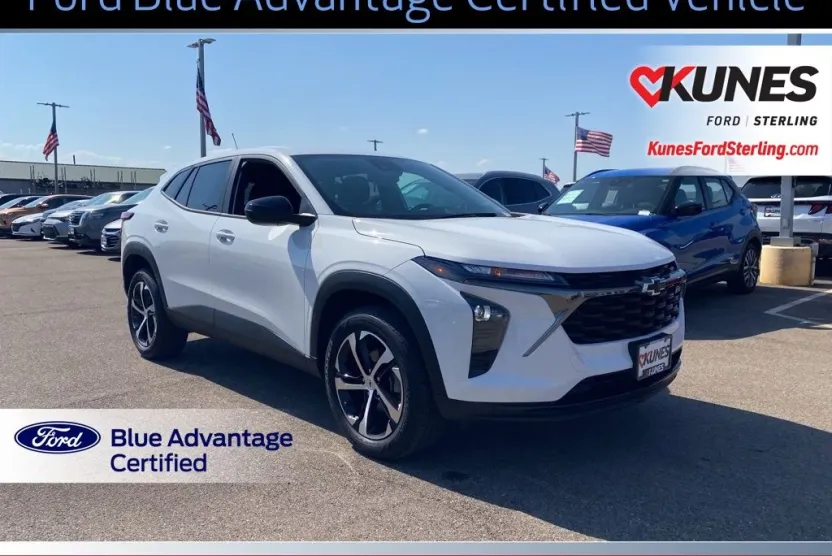 2024 Chevrolet Trax photo 1