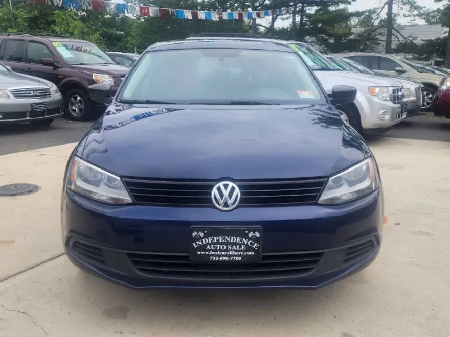 2013 Volkswagen Jetta S photo 1
