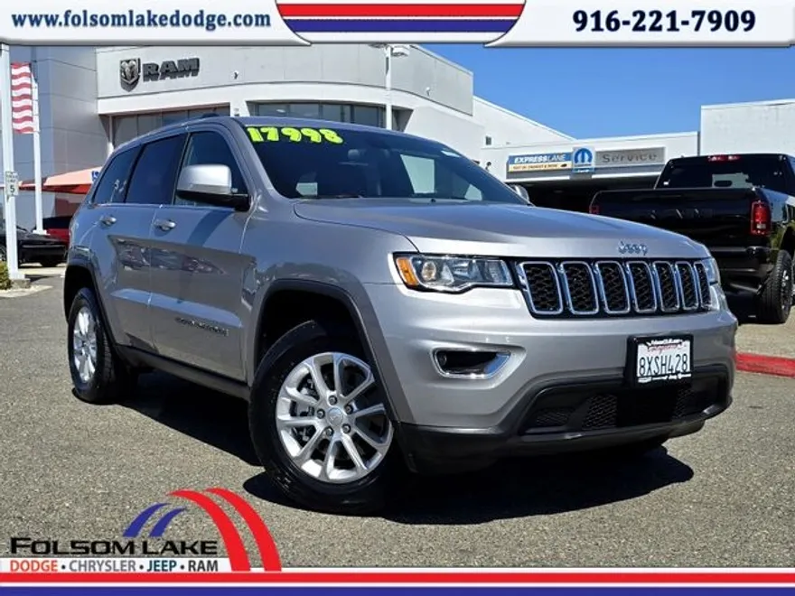 2021 Jeep Grand Cherokee Laredo E photo 1