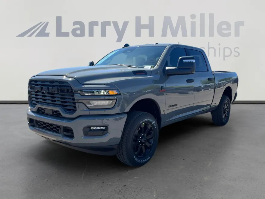 2025 Ram 2500 Big Horn photo 1