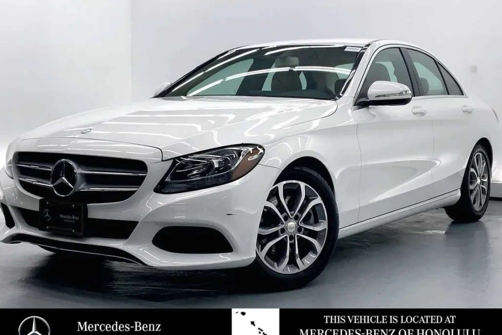 2015 Mercedes Benz C 300 photo 1