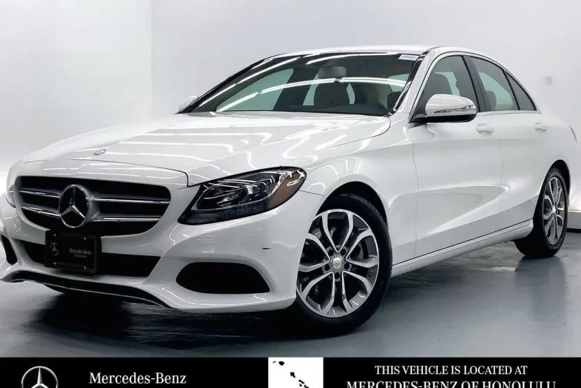 2015 Mercedes Benz C 300 photo 1