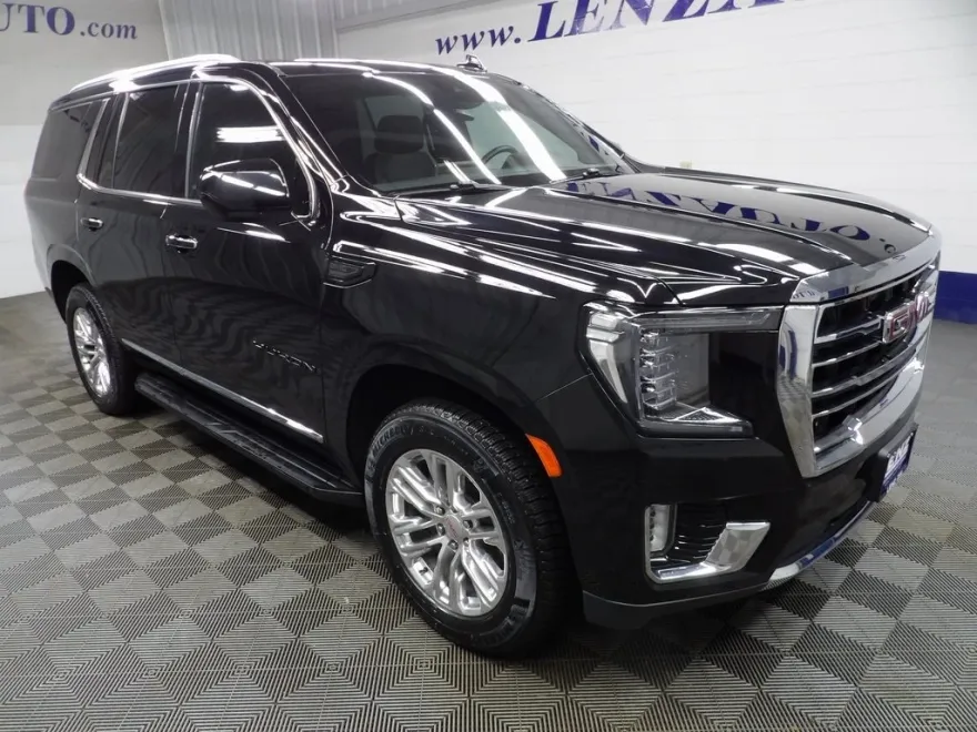 2023 Gmc Yukon SLT photo 1