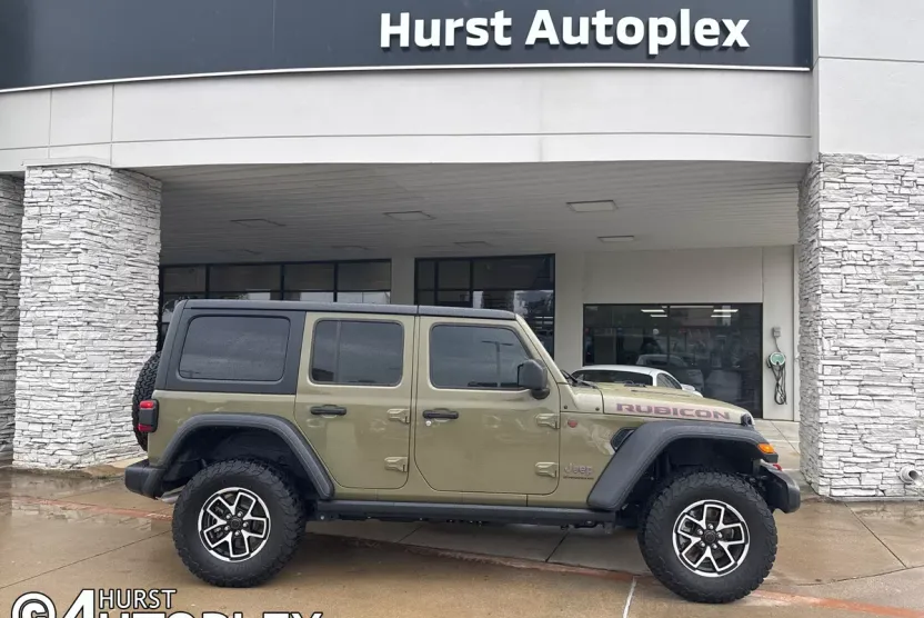 2025 Jeep Wrangler Rubicon photo 1