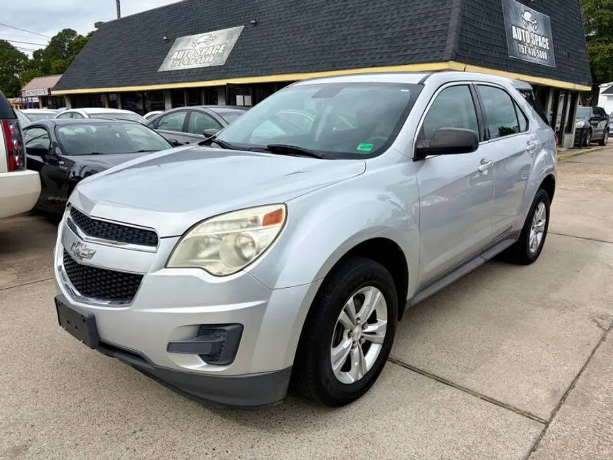 2013 Chevrolet Equinox LS photo 1