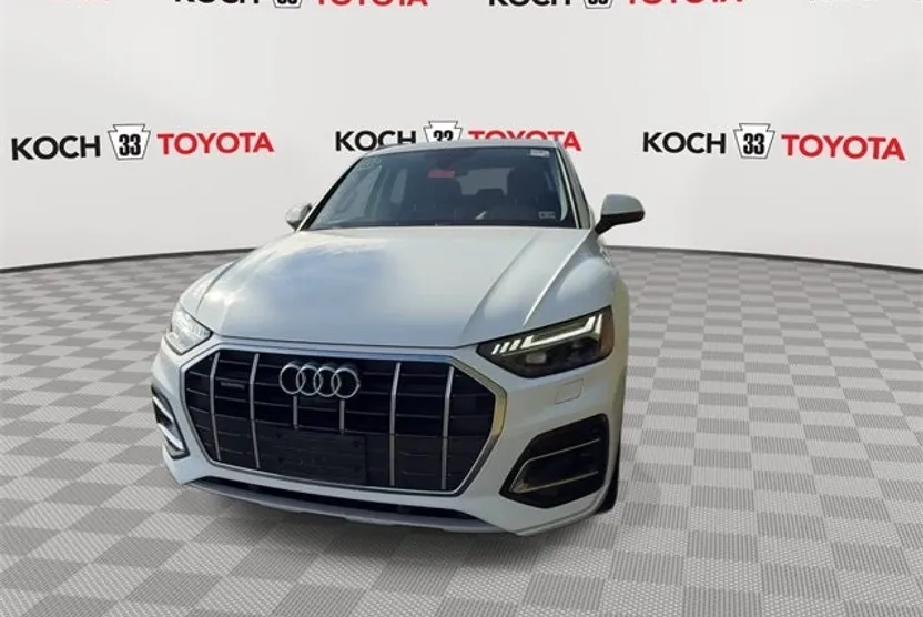 2023 Audi Q5 40 Prestige Premium photo 1