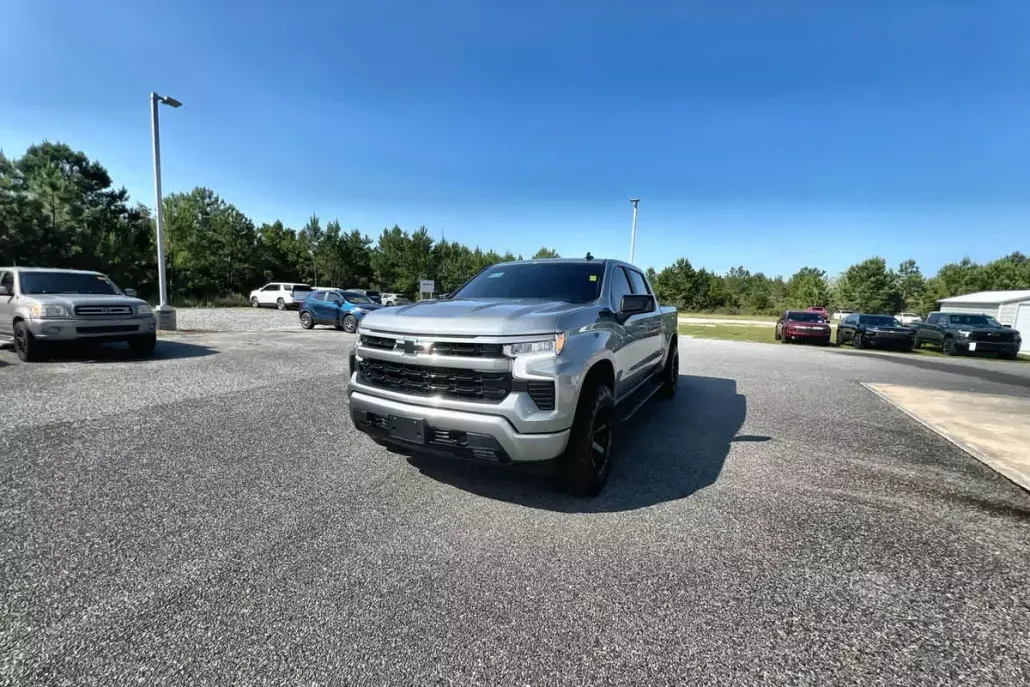 2024 Chevrolet Silverado RST photo 1