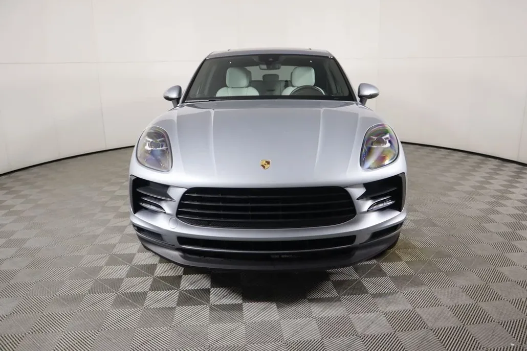 2019 Porsche Macan Base photo 1