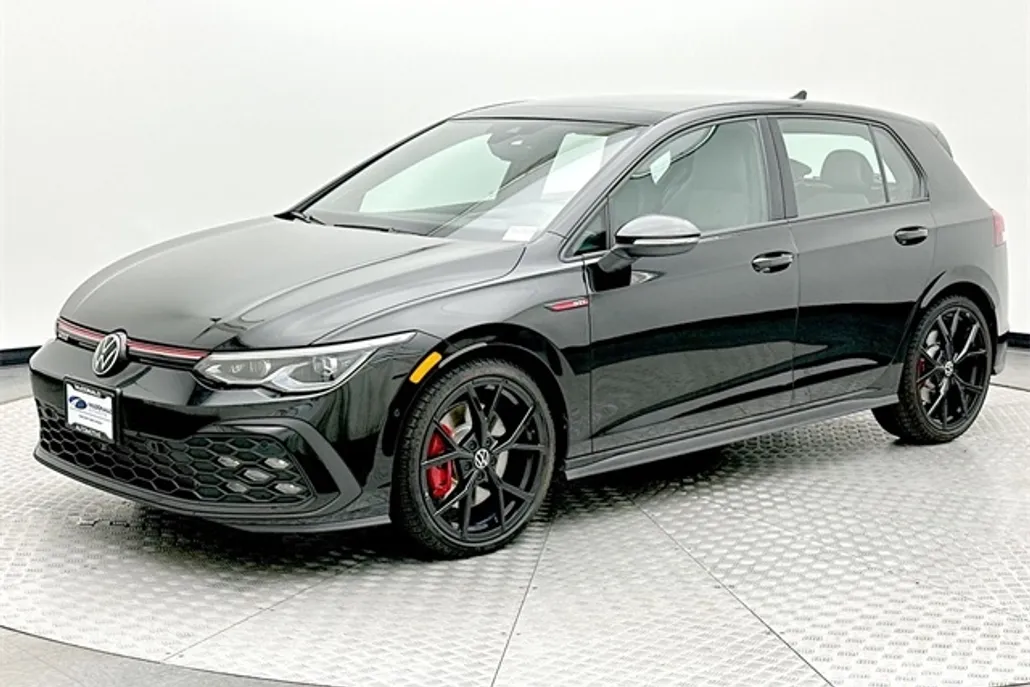 2024 Volkswagen Golf GTI 380 Autobahn photo 1