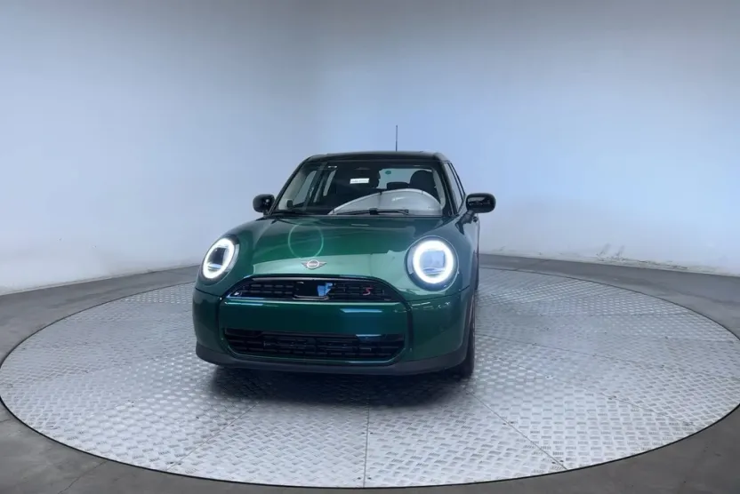 2025 Mini Cooper 4 Door Hardtop S photo 1