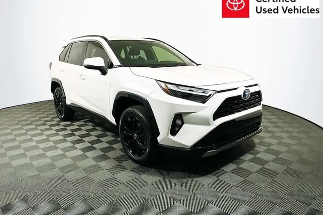 2022 Toyota RAV4 Hybrid SE photo 1