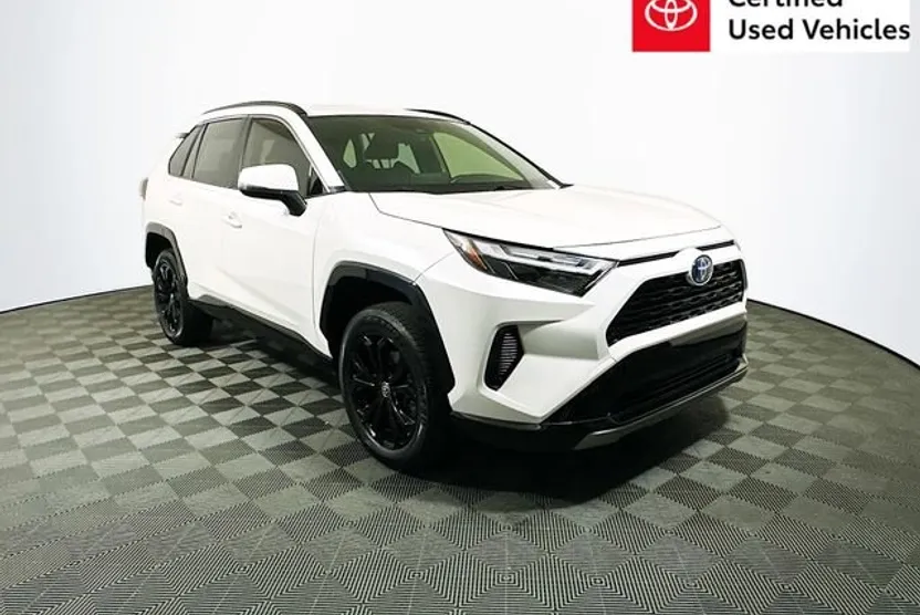 2022 Toyota RAV4 Hybrid SE photo 1