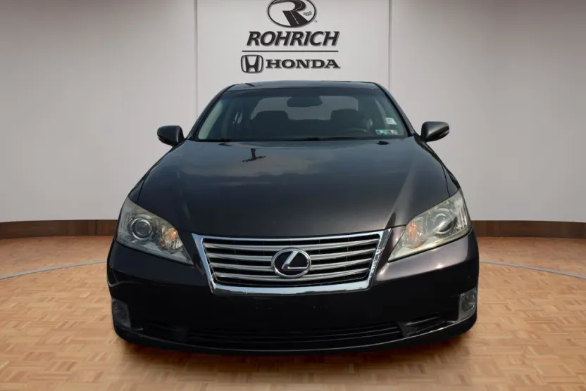 2011 Lexus ES 350 photo 1
