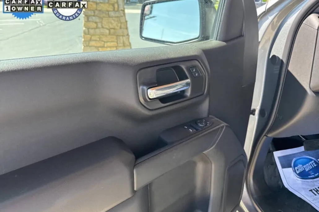 2025 Chevrolet Silverado Work Truck photo 1