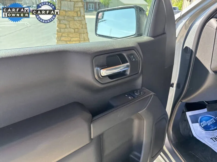 2025 Chevrolet Silverado Work Truck photo 1