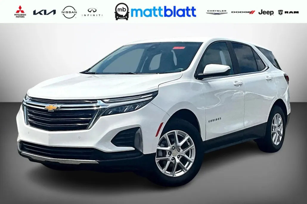 2022 Chevrolet Equinox LT photo 1