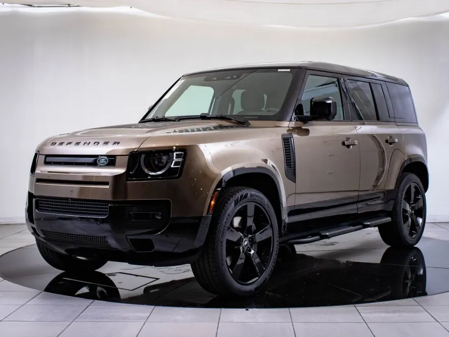 2025 Land Rover Defender 110 X-Dynamic SE photo 1