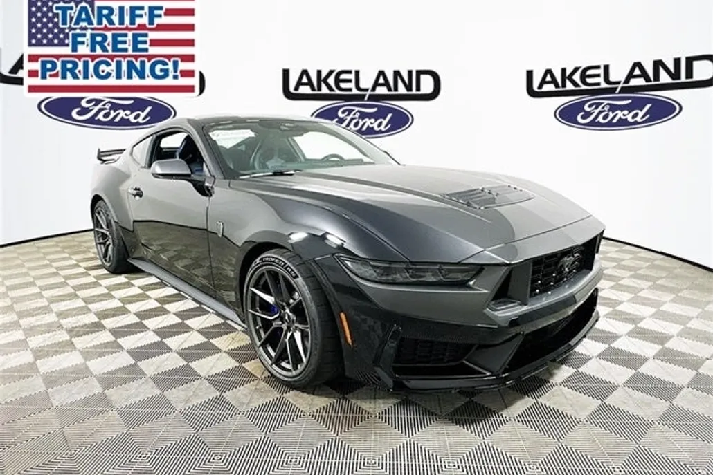 2025 Ford Mustang Dark Horse Premium photo 1