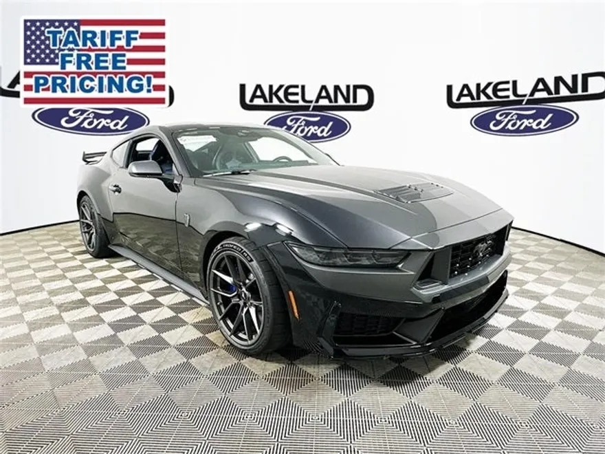 2025 Ford Mustang Dark Horse Premium photo 1
